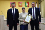 Благодарность от воинской части за участника специальной военной операции вручена супруге нашего земляка