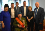 Поздравили ветерана ВОВ Благинина С.Г. с присвоением звания Почетный гражданин Тавдинского муниципального округа.