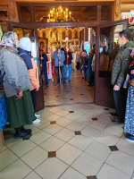 Тавдинские паломники совершили крестный ход в день Николая Чудотворца