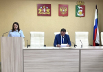 Глава муниципалитета провел оперативное совещание в начале рабочей недели