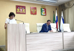 Глава муниципалитета провел оперативное совещание в начале рабочей недели