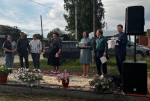 Жители Спецпоселка получили много поздравлений в праздничный день