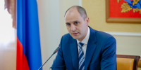 Губернатор Денис Паслер поздравил уральских педагогов с профессиональным праздником - Тавдинский городской округ