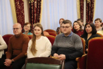Два молодых врача, вернувшиеся после учёбы в Североуральск, получили ключи от служебных квартир