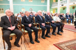 Денис Паслер вручил государственные награды 40 уральцам за вклад в развитие Среднего Урала и страны